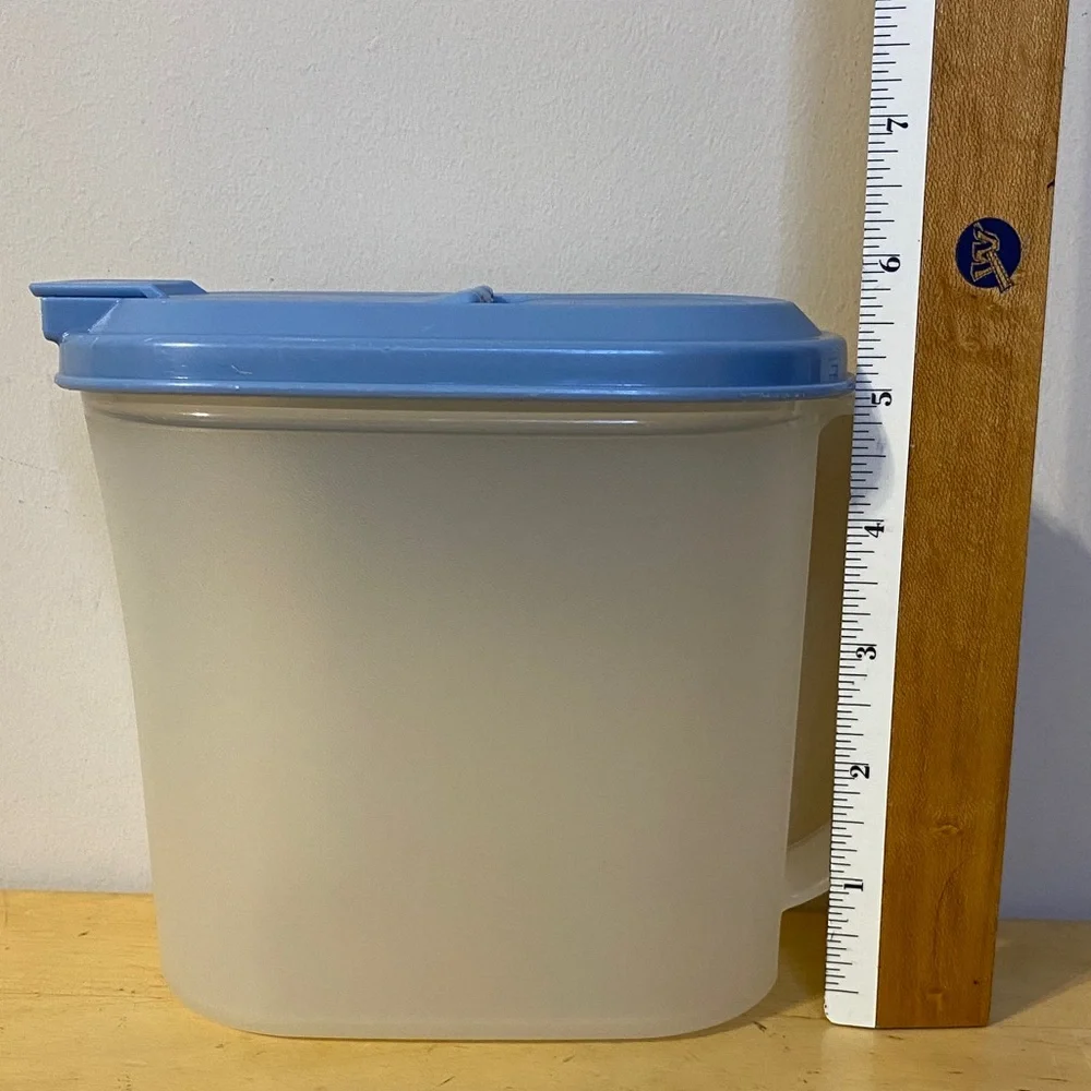 Tupperware Blue and Clear Kitchen Pitcher